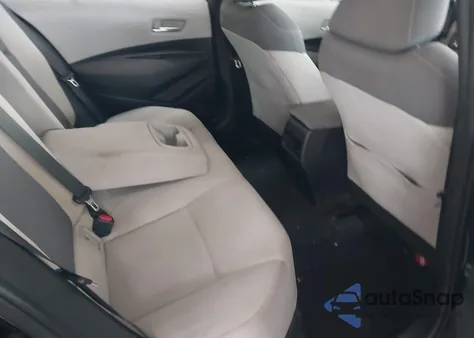 2020 Toyota Corolla Le z USA, uszkodzony, nr VIN 5YFEPRAE6LP060195